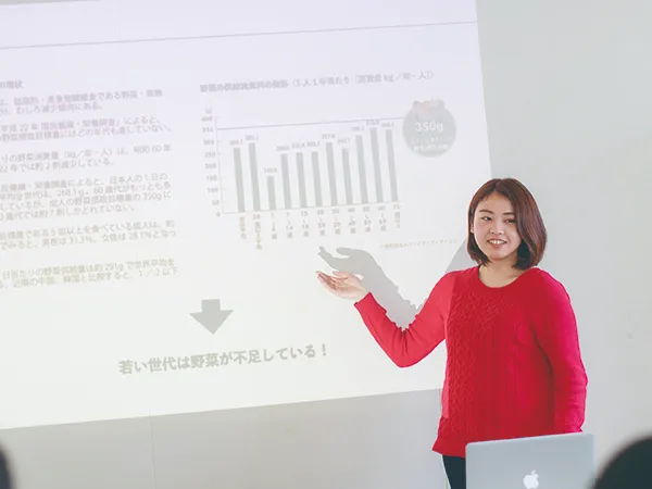 福岡の専門学校「日本デザイナー学院」